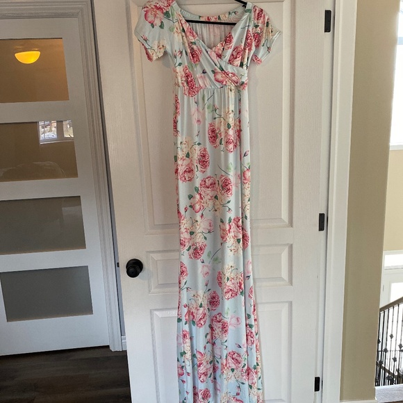 🌟Host Pick🌟Maternity Photo shoot Dress off shoulder - Picture 1 of 4